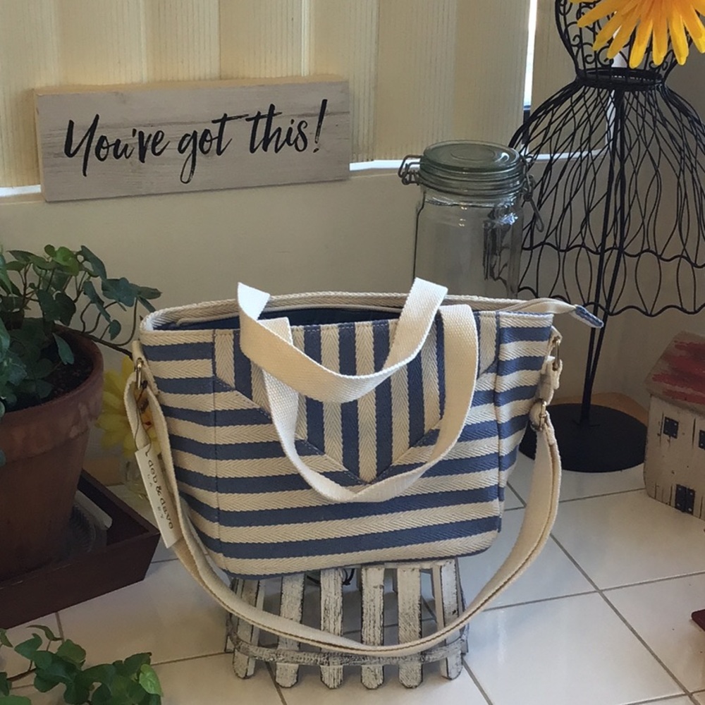 ‘deb & dave’ Striped Tote NWT